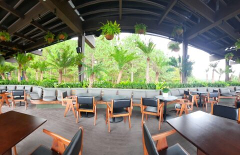 Gia Thịnh Hưng – Nhà hàng La Forêt – 01 Trần Thánh Tông – 9